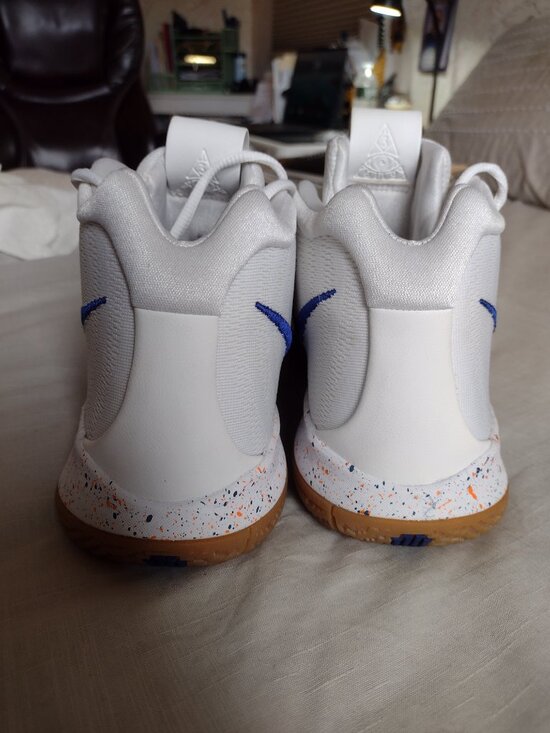Nike Kyrie 4 Uncle Drew 2018 White Blue Gum Orange 943806-100 Men\'s /NO BOX-11